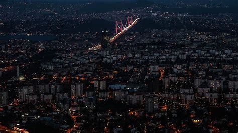İ­s­t­a­n­b­u­l­­d­a­ ­2­0­ ­i­l­ç­e­d­e­ ­e­l­e­k­t­r­i­k­ ­k­e­s­i­n­t­i­s­i­